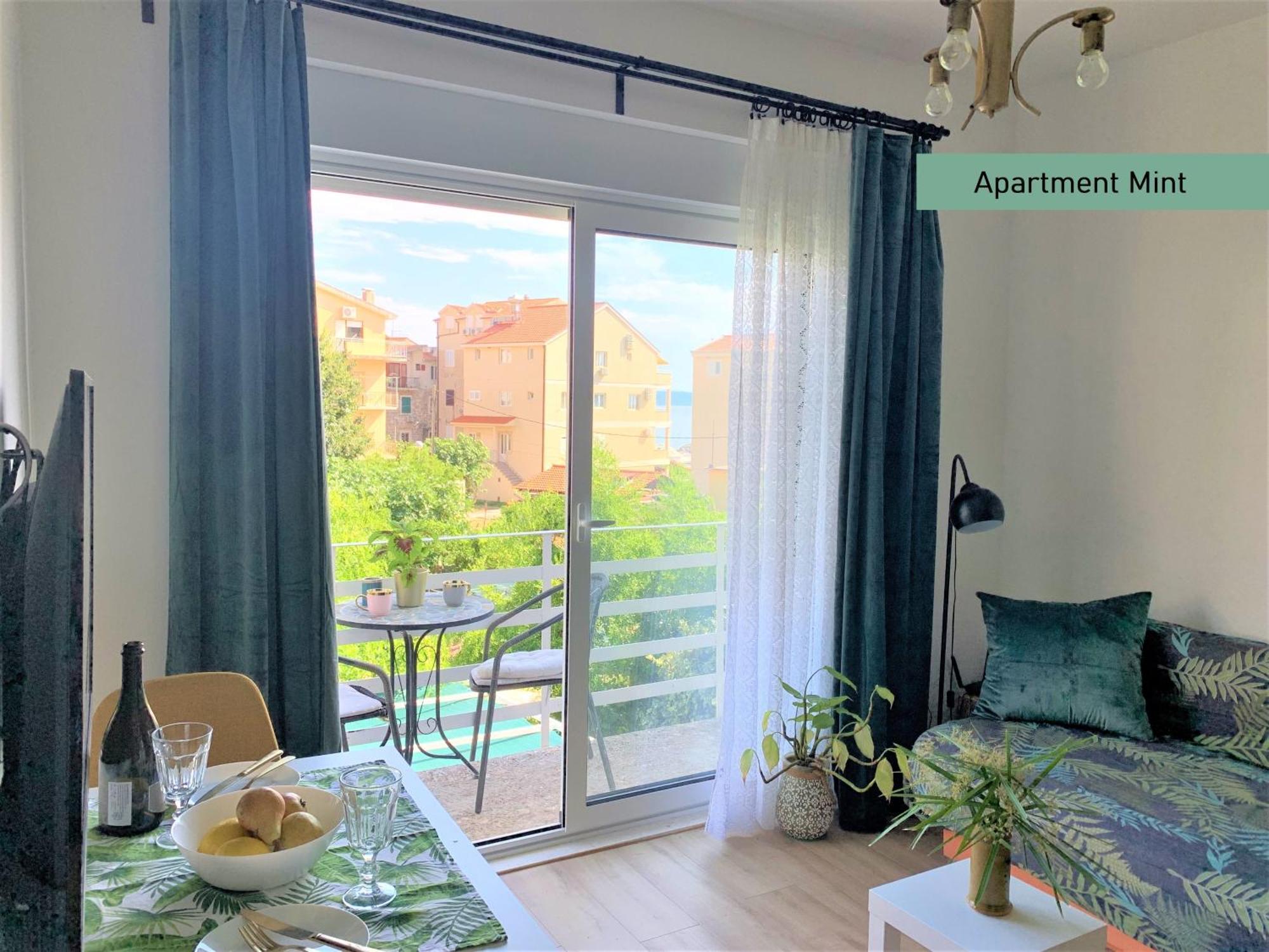 Apartments Garden House 포드고라 외부 사진