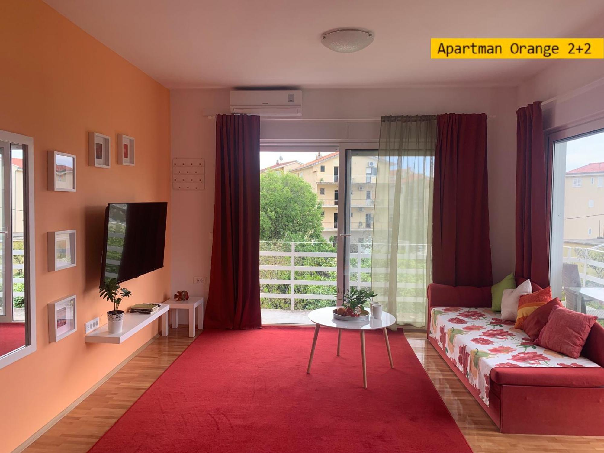 Apartments Garden House 포드고라 객실 사진